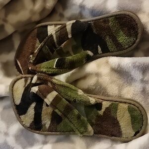 Camo house slippers